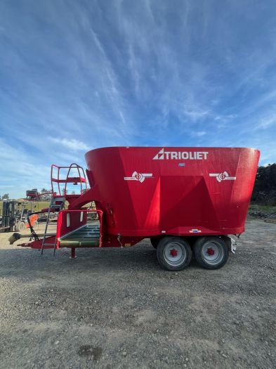 Trioliet VL-B Mixer Wagon
