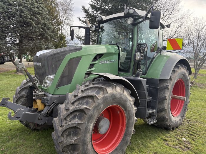 Fendt 824